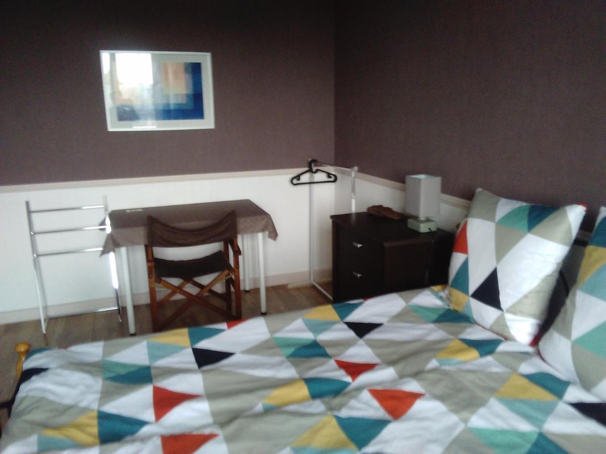 Apartamento Les Couesnons Pontorson Exterior foto